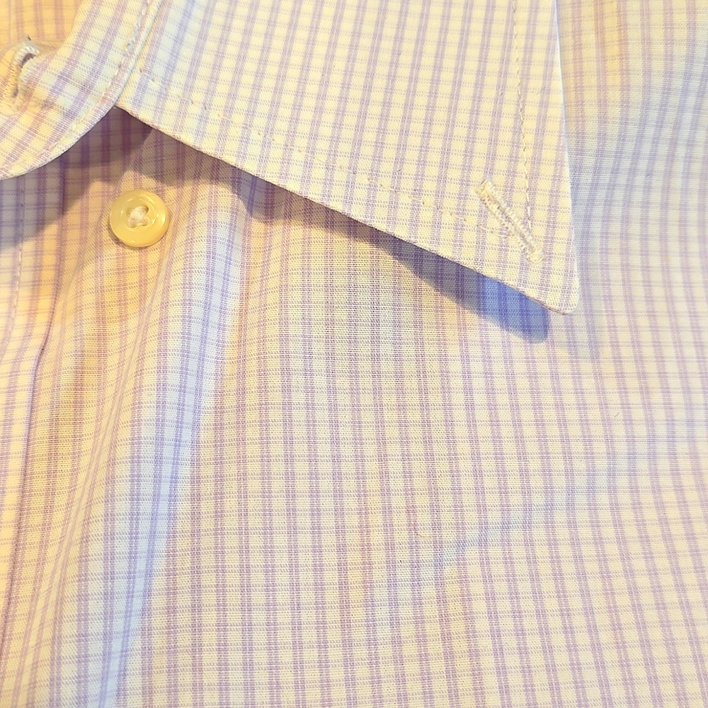 Men's Shirt,  Izod, XL, long-sleeved, light purple and white tiny check - Picture 4 of 6